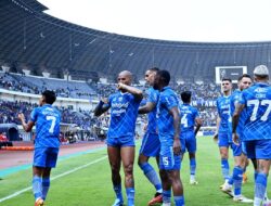 Pelatih Persib Harap Tren Tak Terkalahkan Berlanjut