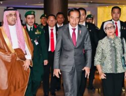 Tiba di Riyadh, Jokowi Bakal Hadiri KTT Luar Biasa OKI Bahas Krisis Gaza