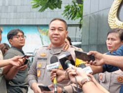 Polda Metro Klaim Belum Terima Pemberitahuan Aksi Tolak Konser Coldplay