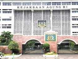 Usut Korupsi BTS 4G Kominfo, Kejagung Periksa Anggota BPK Achsanul Qosasi