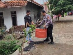 Kapolsek Majalengka Bantu Wujudkan Lingkungan Bersih, Bagikan 25 Tong Sampah kepada Warga