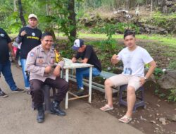 Bhabinkamtibmas Polsek Sukahaji Pantau Situ Cipanten untuk Jaga Kamtibmas