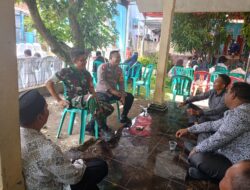 Bhabinkamtibmas dan Babinsa Silaturahmi di Hajatan Warga: Ajak Warga Bersama-sama Jaga Kamtibmas Menyongsong Pemilu 2024