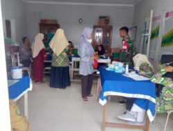 Dampingi Posyandu, Bukti Nyata Babinsa Serengan Peduli Kesehatan Warga Terutama Lansia