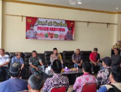 Ajak Masyarakat Bersinergi Jaga Kamtibmas Jelang Pemilu 2024, Kapolres Majalengka Gelar Jumat Curhat di Perum GPP