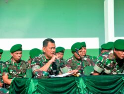 Penting, Dandim Boyolali Berikan Jam Komandan Kepada Prajurit dan PNS