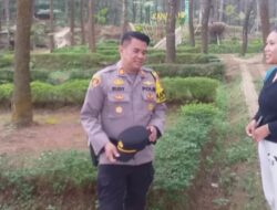 Pastikan Kawasan Objek Wisata Dalam Keadaan Kondusif, Kapolsek Cikijing Sampaikan Imbauan Kepada Pengunjung
