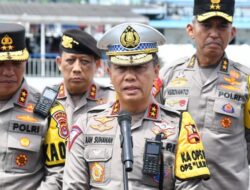 Pantau Lalin Nataru, Kakorlantas Polri Tinjau Pelabuhan Merak-Tol Cipali
