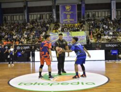 Tip Off Laga Pembuka IBL 2024, Menpora Dito Apresiasi IBL 2024 Banyak Lakukan Terobosan
