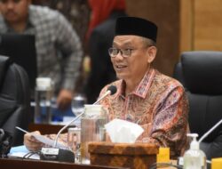 Digugu dan Ditiru, Komisi X Ingatkan ASN Pendidik Jaga Netralitas Jelang Pemilu 2024