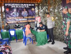 Kodim dan Polres Sragen Baksos Pembersihan pasar, Pengobatan gratis dan Pembagian sembako
