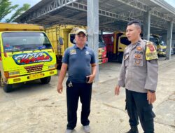 Bhabinkamtibmas Polsek Jatitujuh Jalin Silaturahmi dengan Warga di Blok Minggu Desa Pilangsari