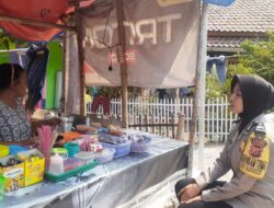 Briptu Inten Rihhadatul ‘Aisy, S.H., Polwan Polsek Sukahaji Polres Majalengka, Jalin Kedekatan dengan Warga Desa Cikoneng