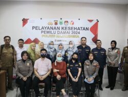 Polisi Menggelar Kegiatan Pelayanan Kesehatan Pemilu Damai 2024 di Gedung Creative Center Majalengka