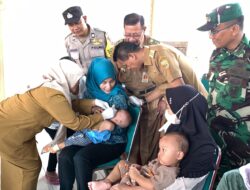 Babinsa Koramil 09 Grogol dampingi Sub-PIN Polio di Desa Madegondo Grogol Sukoharjo