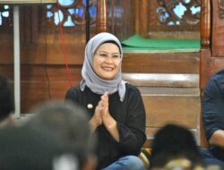 Kunjungi Desa Jengkok, Bupati Nina Agustina Tegaskan Jangan Golput