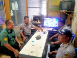 Bati Wanwil Sambangi Pos Satpam Matahari Singosaren