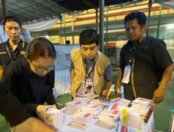 Jaga Suara Rakyat, Penyelenggara Pemilu di TPS Rela ‘Berperang’ Lawan Rasa Kantuk
