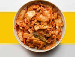 Studi: Makan Kimchi Setiap Hari Bantu Turunkan Berat Badan