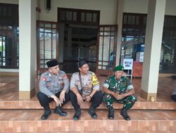Sinergitas TNI – Polri Ditingkatkan Melalui Ngabuburit Bareng di Mesjid Miftahul Jannah