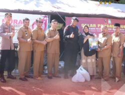 Pemkab Aceh Besar Bersama Brimob Aceh Gelar Pangan Murah Nasional Di Ladong