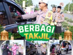 Semarak Ramadhan, Kapolres Bener Meriah Beserta PJU dan Bhayangkari Kembali Berbagi Ratusan Takjil Jelang Berbuka Puasa