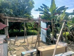 Dorong Pertumbuhan Ekonomi Masyarakat, Babinsa Bantu Bangun Kios