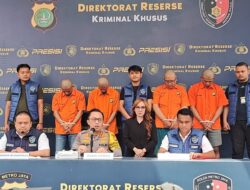 Raup Untung Rp30 Miliar, Empat Operator Judi Online di Depok Ditangkap