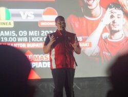 Nobar Playoff Olimpiade di Kotawaringin Barat, Menpora Dito Apresiasi Dukungan Masyarakat untuk Timnas Indonesia