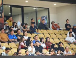 Menpora Dito Saksikan Serunya Laga IBL 2024 antara Dewa United vs Amartha Hangtuah