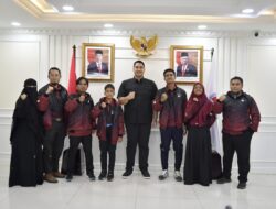 Menpora Dito Dukung Pengembangan Olahraga Panahan Berkuda di Indonesia