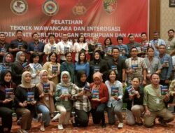 Pusdokkes Polri Beri Materi Pelatihan Teknik Wawancara dan Interogasi Penyidik PPA di Polda Jateng.