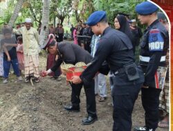 Beri Penghormatan Terakhir Dengan Upacara Pemakaman