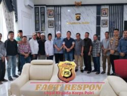 Pertemuan Antara Masyarakat Seberang Kota Jambi dengan Kapolresta Jambi terkait Kasus Pengeroyokan di Jembatan Gentala Arasy