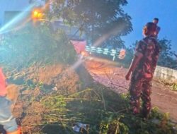 Longsor di Desa Genting Babinsa Bergerak Cepat Terjun di Lokasi