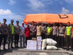 Sinergitas TNI-Polri Salurkan Bantuan Sosial di Bener Meriah.