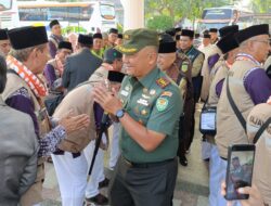 440 Calon Jama’ah Haji Kloter 20 Asal Majalengka Diberangkatkan Oleh Dandim Bersama Forkopimda