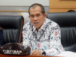 Abdul Kharis Sampaikan Pesan di Hari Kebebasan Pers Sedunia: Garda Depan Sampaikan Kebenaran!