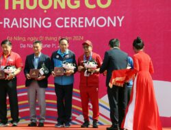 Ikuti Flag-Raising Ceremony 13th ASEAN Schools Games Da Nang 2024, Delegasi Indonesia Disambut Tarian Tradisional Vietnam
