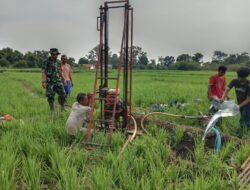 Babinsa Koramil Majalengka Bersama Warga Gotong Royong Pembuatan Sumur Bor