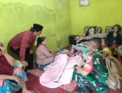 Wujud Perhatian, Babinsa Majalengka Jenguk Warga Yang Sedang Sakit