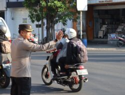 Kapolres Majalengka Pimpin Pengaturan Lalu Lintas Pagi di Berbagai Titik Penyeberangan