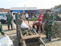 Danramil Pimpin Gotong Royong Pembersihan Sampah di Pasar Rajagaluh