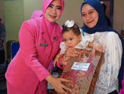 Cegah Stunting, Bhayangkari PG06 Korbrimob Polri Bersama FKTP Satkes Brimob Gelar Bakti Kesehatan.