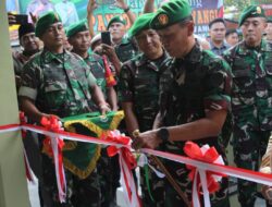 Penandatanganan Prasasti Peresmian Koramil 1712/Jatiwangi Oleh Pangdam III/Siliwangi