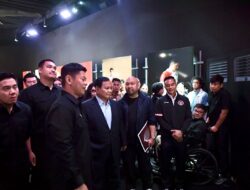 Menpora Dito Dampingi Presiden Terpilih Prabowo Subianto Saksikan Reveal Jersey Tim Indonesia untuk Olimpiade 2024 Paris