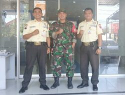 Ciptakan Keamanan Lingkungan, Inilah Selipan Pesan, Babinsa Kratonan dengan Security Bank Shinhan