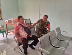 Babinsa Jalin Keakraban dengan Perangkat Desa, Demi Kemantapan Keamanan dan Ketertiban