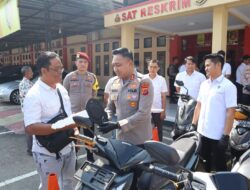Kapolres Majalengka Serahkan Motor Hasil Curian ke Pemiliknya