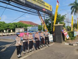 Propam Polres Majalengka Gelar Pengamanan Personil Saat Upacara Korp Raport